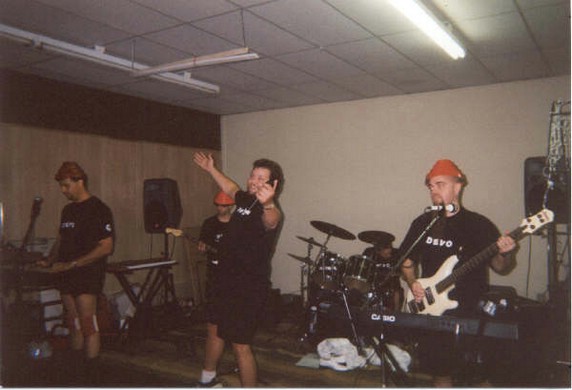 SBYS2001-13.jpg